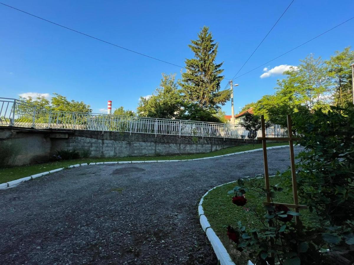 Sunny Garden Apartment SJJ Esterno foto