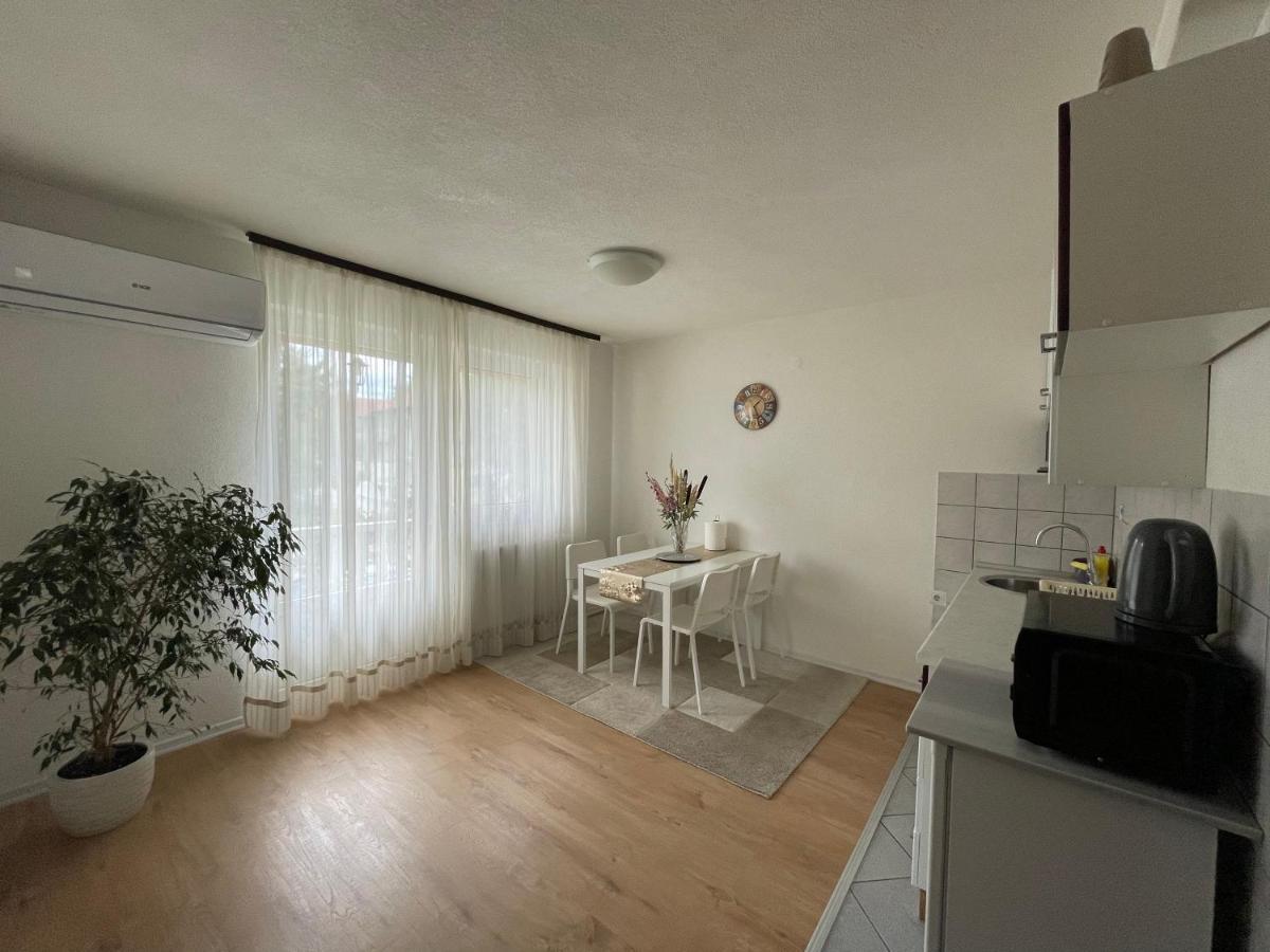 Sunny Garden Apartment SJJ Esterno foto
